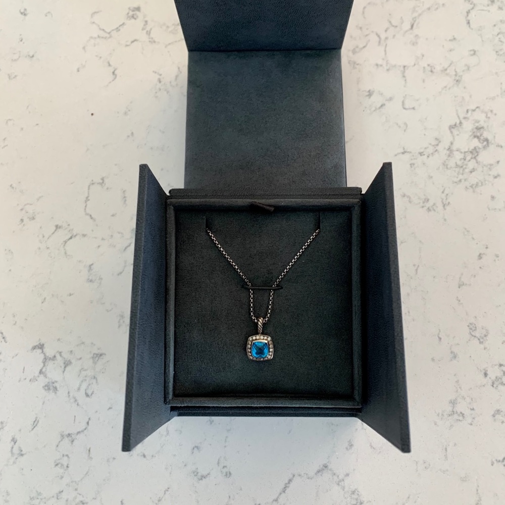 DY Petit Albion Pendant Blue Topaz w/ Diamonds